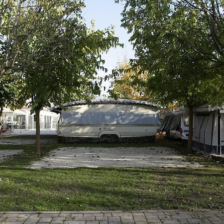 Camping Da Giovanni 페스키에라델가르다 외부 사진
