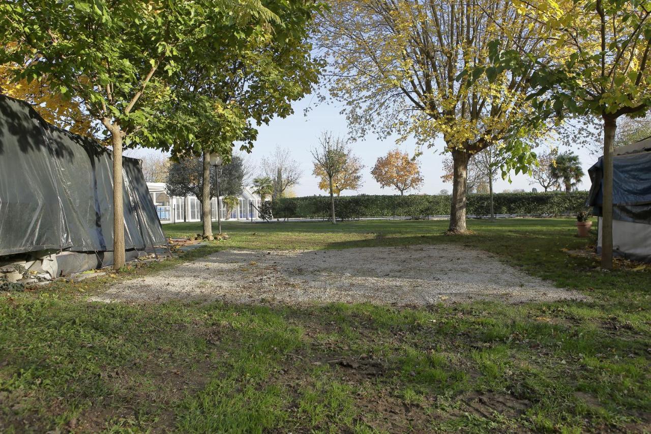 Camping Da Giovanni 페스키에라델가르다 외부 사진